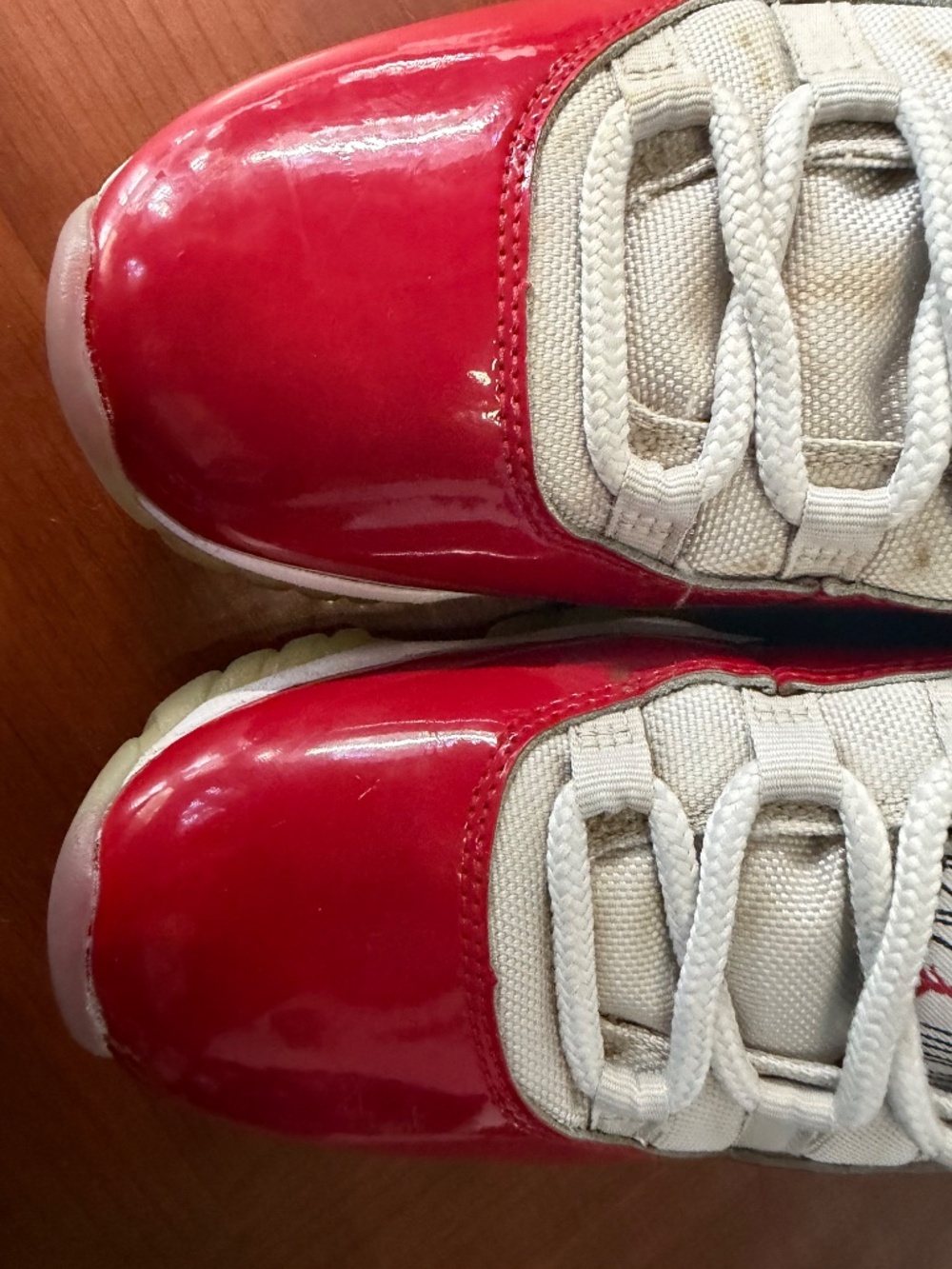 sneakers - Picture 4 of 10